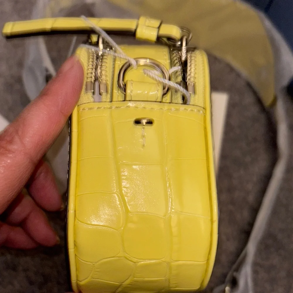 Tory Burch Yellow Crossbody Camera Bag with Gold Hardware - Picture 2 of 7